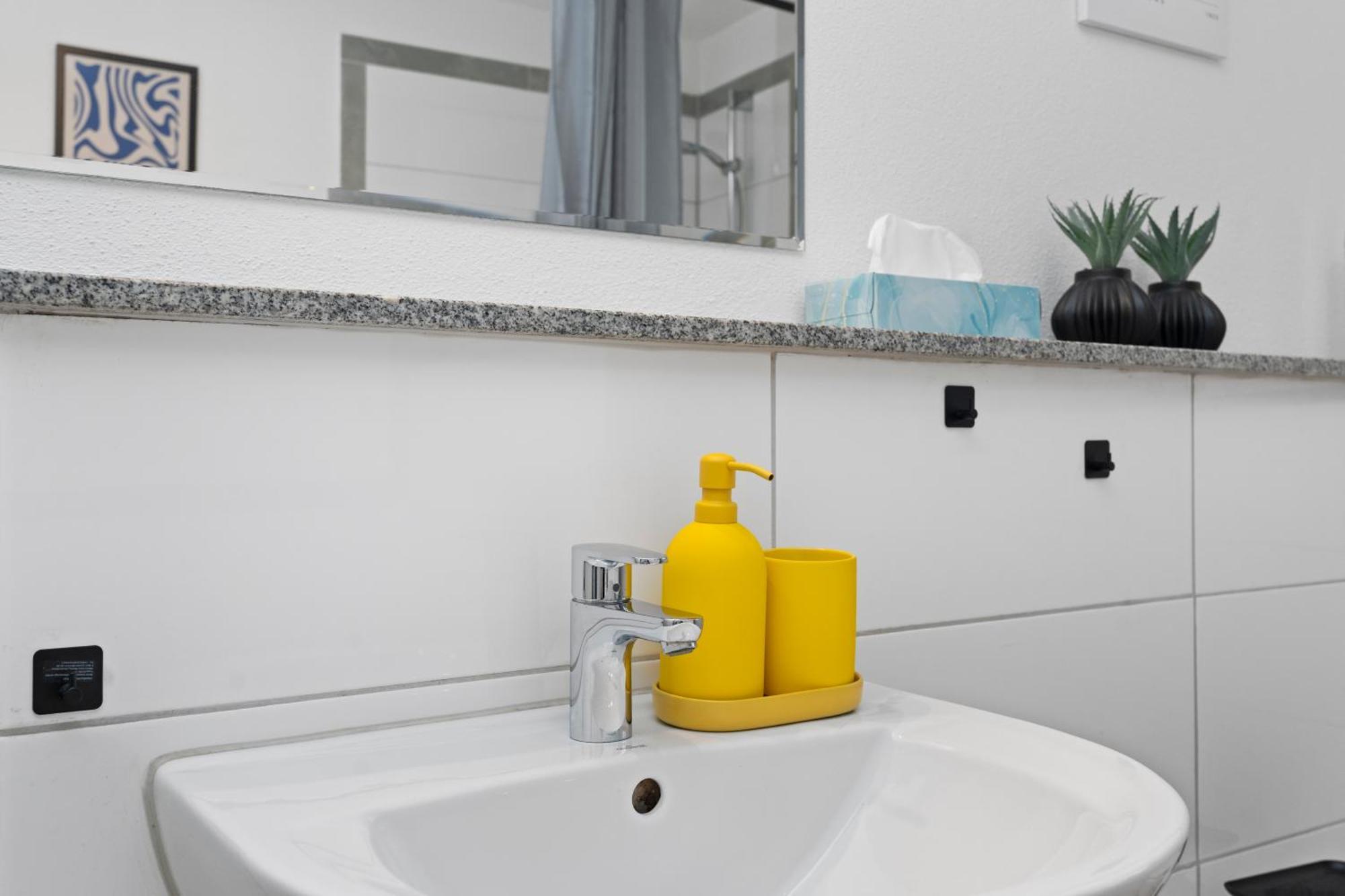 Seeschilf Apartments In FDH Δωμάτιο φωτογραφία
